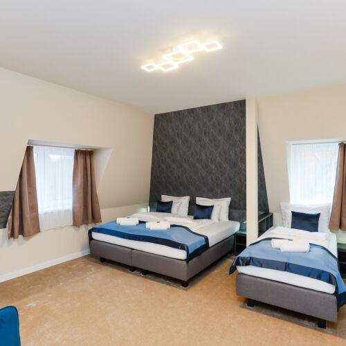 Pokój 3-osobowy na piętrze Deluxe