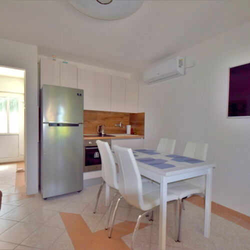 Sea View 2-Room Air Conditioned Apartment for 4 Persons