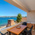 Apartment Iva Mali Iz