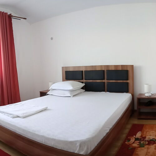 Camera dubla (se poate solicita pat suplimentar)