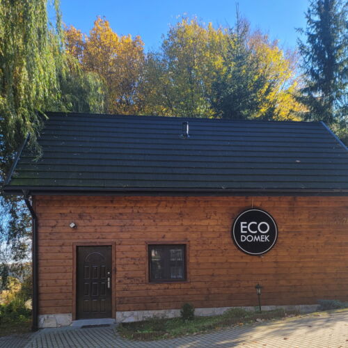 Domek drewniany 6-osobowy  (możliwa dostawka)