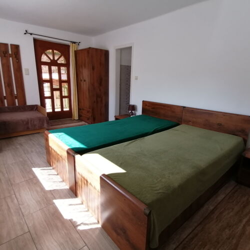 Emeleti Standard kétágyas szoba