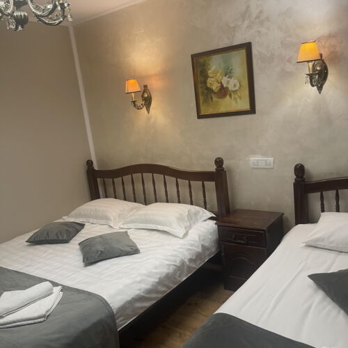 Exclusive  Pokoj pro 3 os.