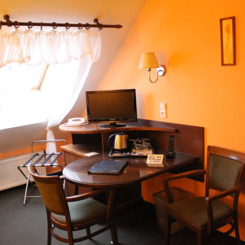 Pokoj se sprchou s klimatizací pro 2 os.