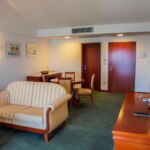 Deluxe Sea View 2-Room Suite for 4 Persons