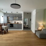 Design 2-Zimmer-Apartment für 4 Personen mit Aussicht auf den Garten