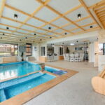 Chalet for 14 Persons (extra beds available)