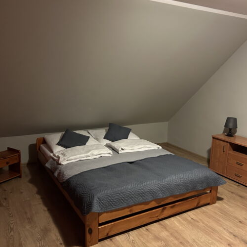 Apartament 4-osobowy z 2 pomieszczeniami sypialnianymi