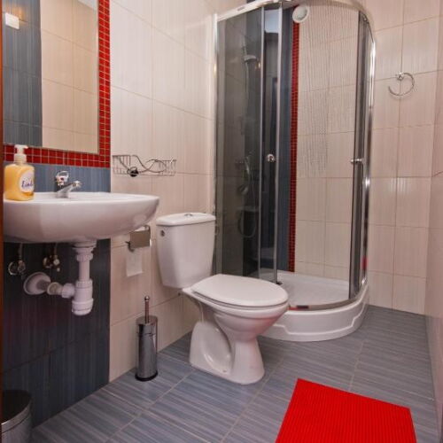 Apartament 6-osobowy z 3 pomieszczeniami sypialnianymi