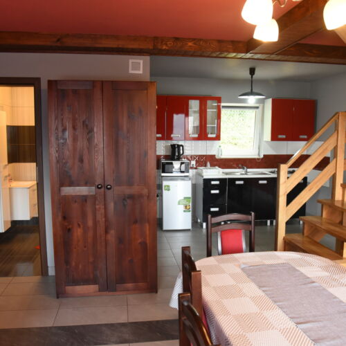 Domek całoroczny 6-osobowy z tarasem z widokiem na góry (możliwa dostawka)