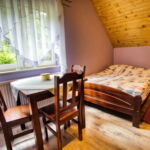 Izba s manželskou posteľou s výhľadom na les na poschodí (s možnosťou prístelky)