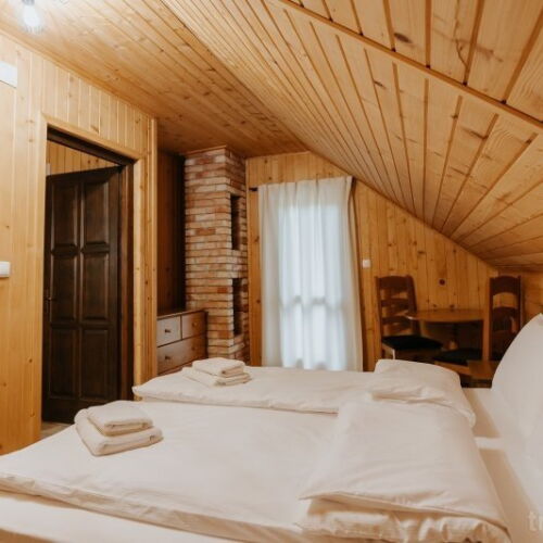 1-Zimmer-Apartment für 4 Personen Obergeschoss mit Balkon