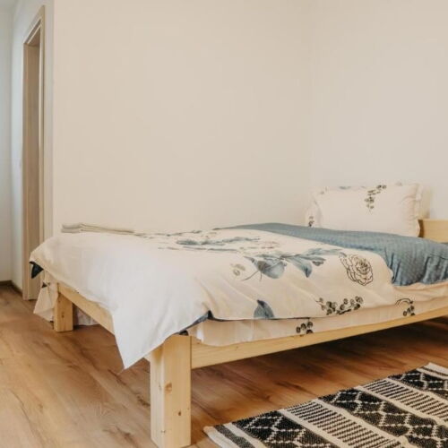 Standard Double Room with Shared Kitchenette
