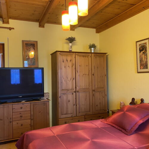 Apartman (jako celek) pro 4 os. na poschodí  (s možností přistýlky)