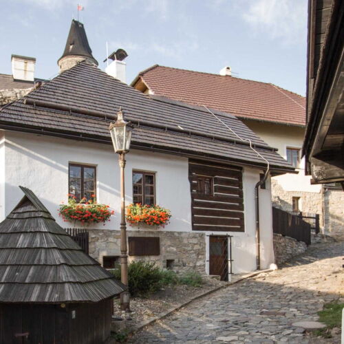 Chalupa cu duș cu chicinetă proprie pentru 4 pers. (se inchirieaza doar integral) (se poate solicita pat suplimentar)