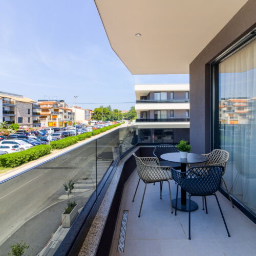 Apartament 4-osobowy na piętrze Family z 2 pomieszczeniami sypialnianymi (możliwa dostawka)