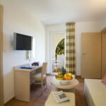 Junior 1-Room Family Suite for 2 Persons