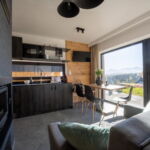 Deluxe Mountain View Holiday Home for 6 Persons