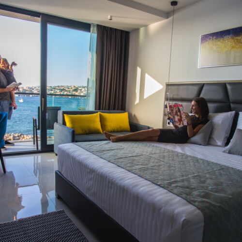 Camera dubla lux cu vedere spre mare