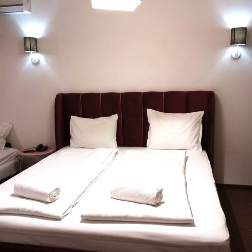 Apartament standard executive cu 2 camere pentru 3 pers. (se poate solicita pat suplimentar)