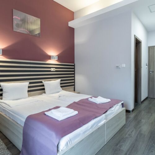 Camera  twin cu balcon