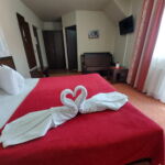Double Room (extra bed available)