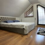 Standard Pokoj s manželskou postelí v podkroví