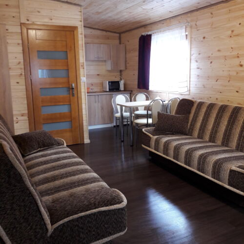 Casă de vară pentru 4 pers. (se inchirieaza doar integral)