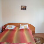 Upstairs Double Room ensuite (extra bed available)