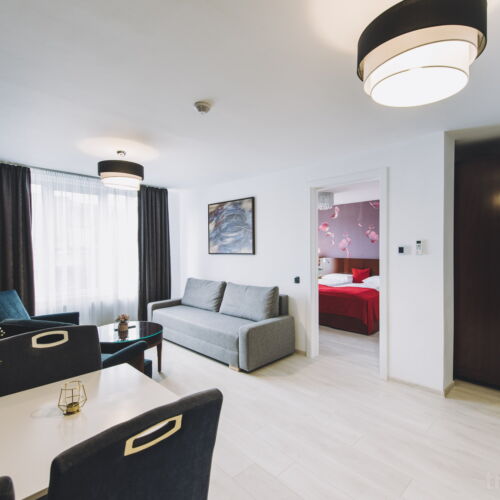 Apartament 4-osobowy z 2 pomieszczeniami sypialnianymi