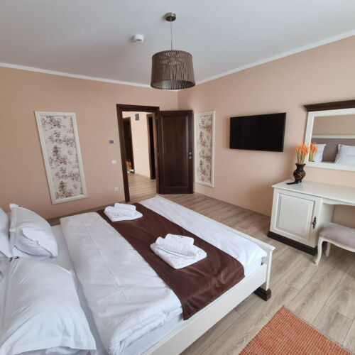 Camera dubla cu baie