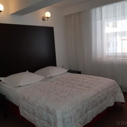 Pokój 2-osobowy Economy z łazienką