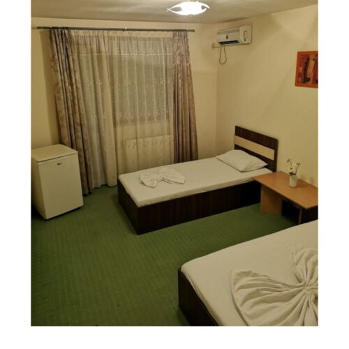 Camera tripla family vilă (se poate solicita pat suplimentar)