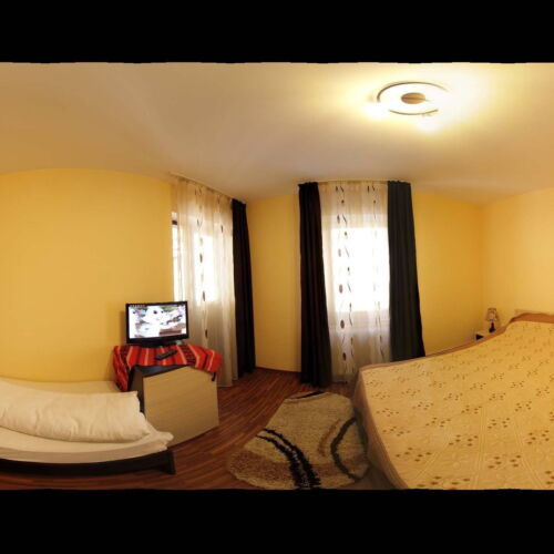 Deluxe franciaágyas szoba (pótágyazható)