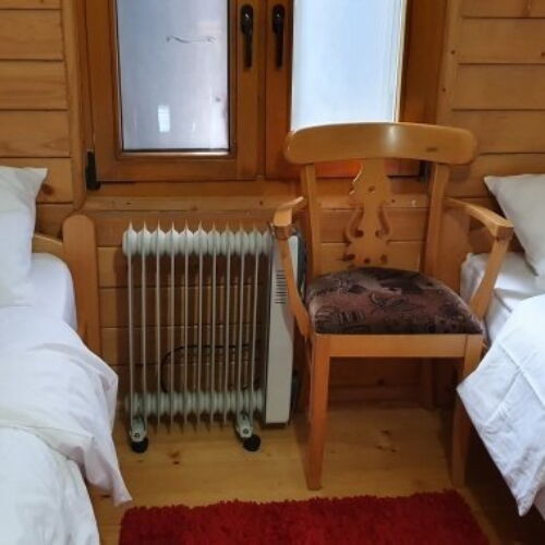 Domek drewniany 6-osobowy  (możliwa dostawka)