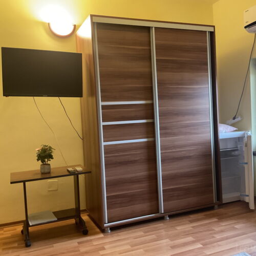 Pokoj s manželskou postelí (s možností přistýlky)