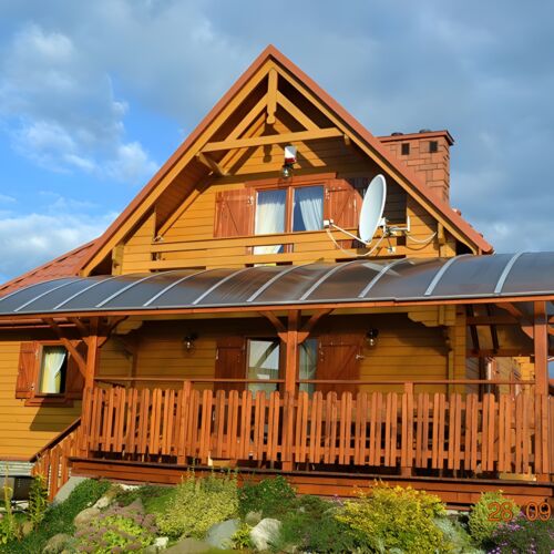 Casă de vacanță întreaga unitate cu vedere spre lac pentru 13 pers. (se inchirieaza doar integral)