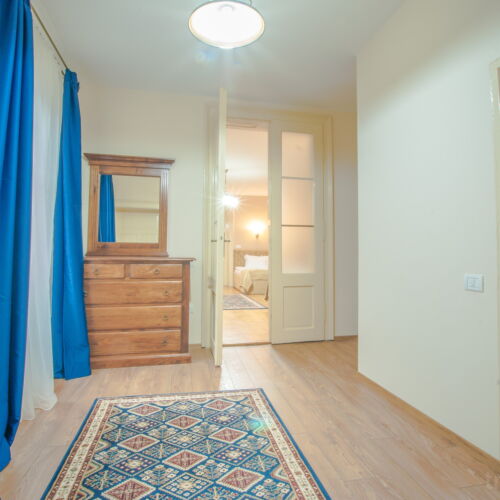 Apartament superior cu 1 camera pentru 6 pers.