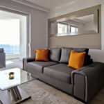 Apartament confort cu vedere spre mare cu 3 camere pentru 6 pers.