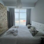 Upstairs 3-Room Apartment for 6 Persons