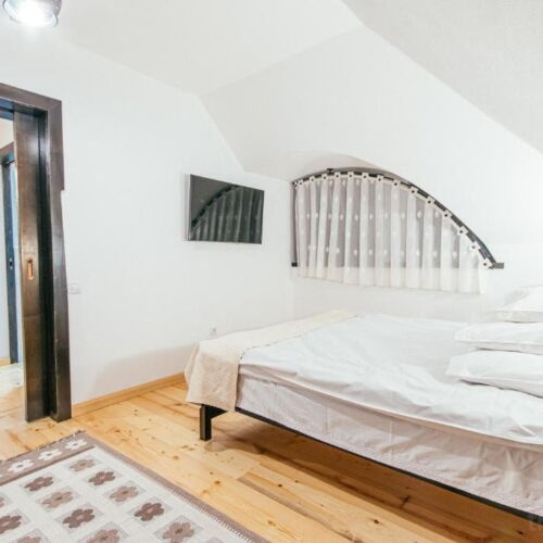 Apartament 4-osobowy z 2 pomieszczeniami sypialnianymi