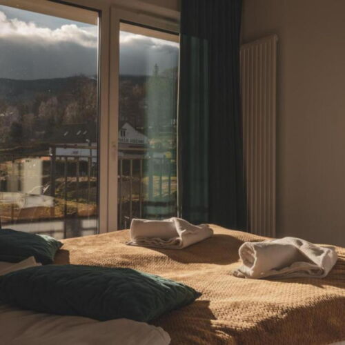 Apartament 4-osobowy z 2 pomieszczeniami sypialnianymi