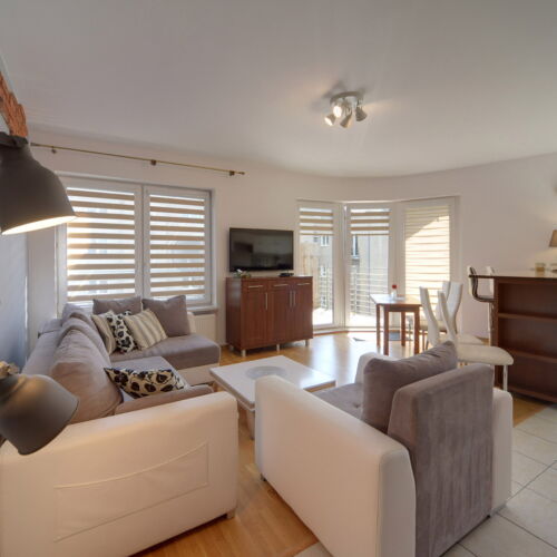 Apartament 4-osobowy Premium z balkonem z 2 pomieszczeniami sypialnianymi