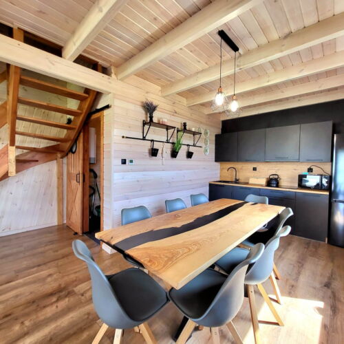 Domek drewniany 8-osobowy cały dom