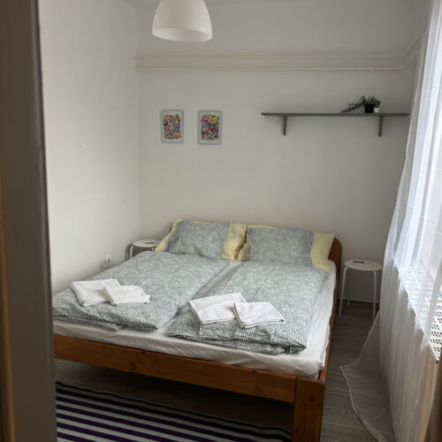 Camera dubla la parter c