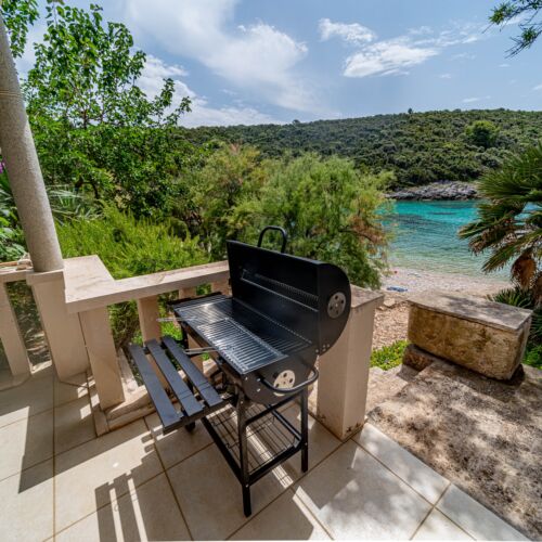 4-Zimmer-Apartment für 9 Personen mit Terasse und Aussicht auf das Meer K-4386