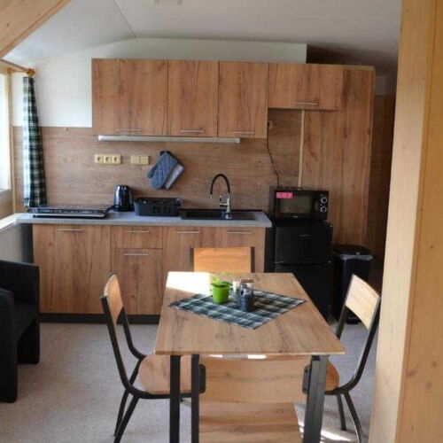 Apartman se sprchou s vlastní kuchyňkou pro 4 os. s 1 ložnicí