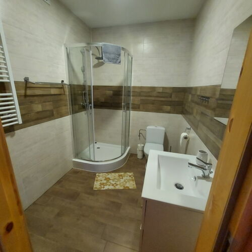 Apartament 4-osobowy na piętrze Studio z 2 pomieszczeniami sypialnianymi