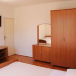 Upstairs Trip 1-Room Apartment for 3 Persons