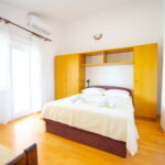 Komfort Apartman pro 5 os. se 2 ložnicemi s výhledem na moře